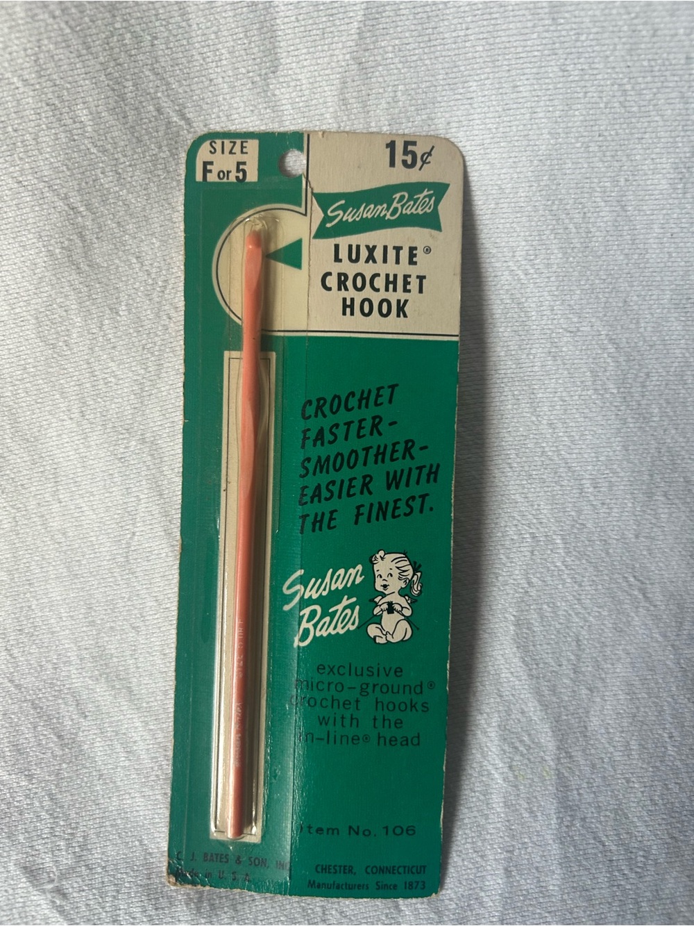 Vintage Susan Bates Luxite Crochet Hook Size F/5 New Old Stock Original Card 50s